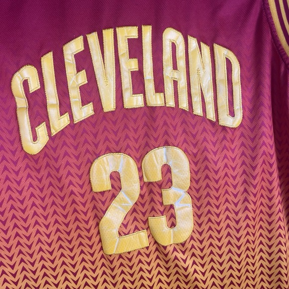 Cleveland Cavaliers #23 LeBron James Jersey Adidas Red/yellow Size L‎ - Picture 7 of 9